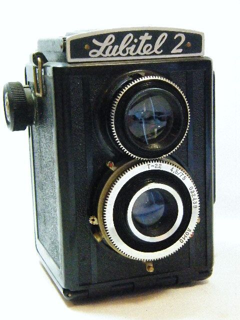 Vintage Lubitel 2 twin-lens reflex camera - made in Russia by Lomo - case chipped on side