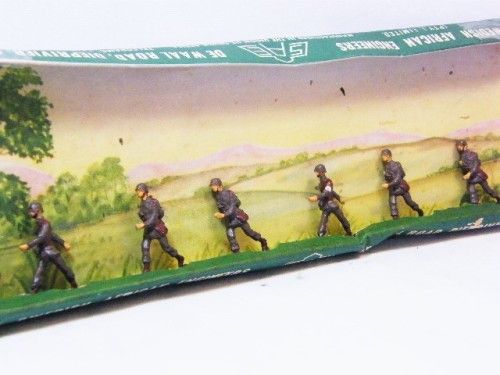 Vintage Swedish African Engineers lead soldiers boxed set no. 106/M Danish Infantry marching 1957