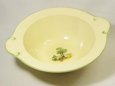Clarice Cliff Newport pottery `Cotswold` fruit bowl