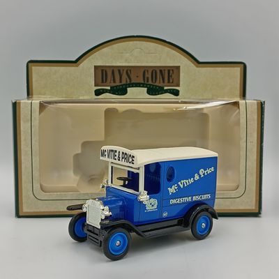Lledo Ford Motel T Mc. Vitie and Price delivery van model car in box