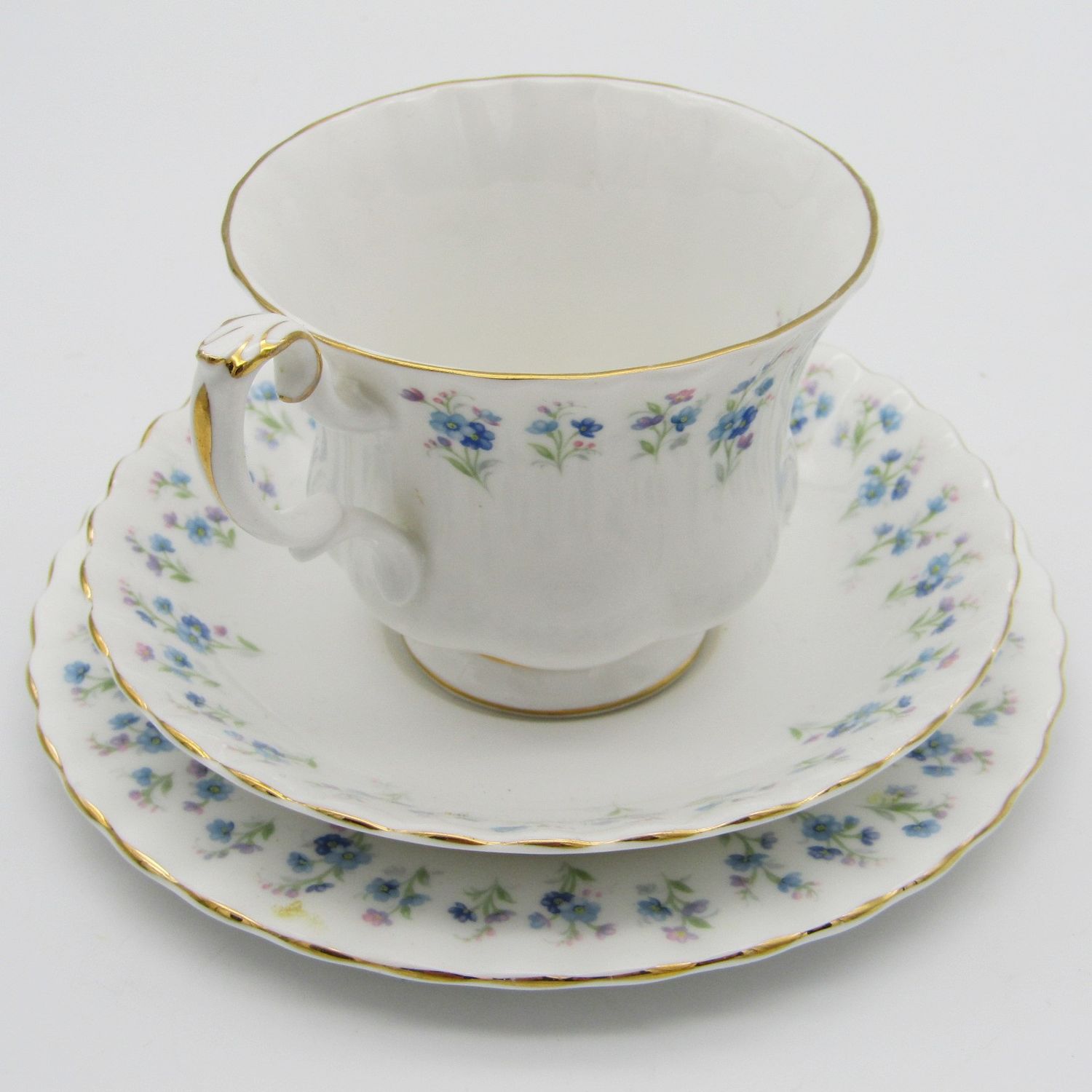 Vintage Royal Albert Memory Lane Porcelain trio