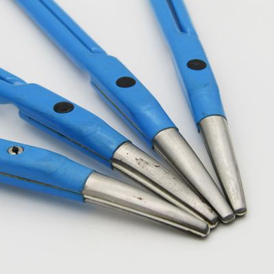Lot of 4 coagulation scissors used by doctors