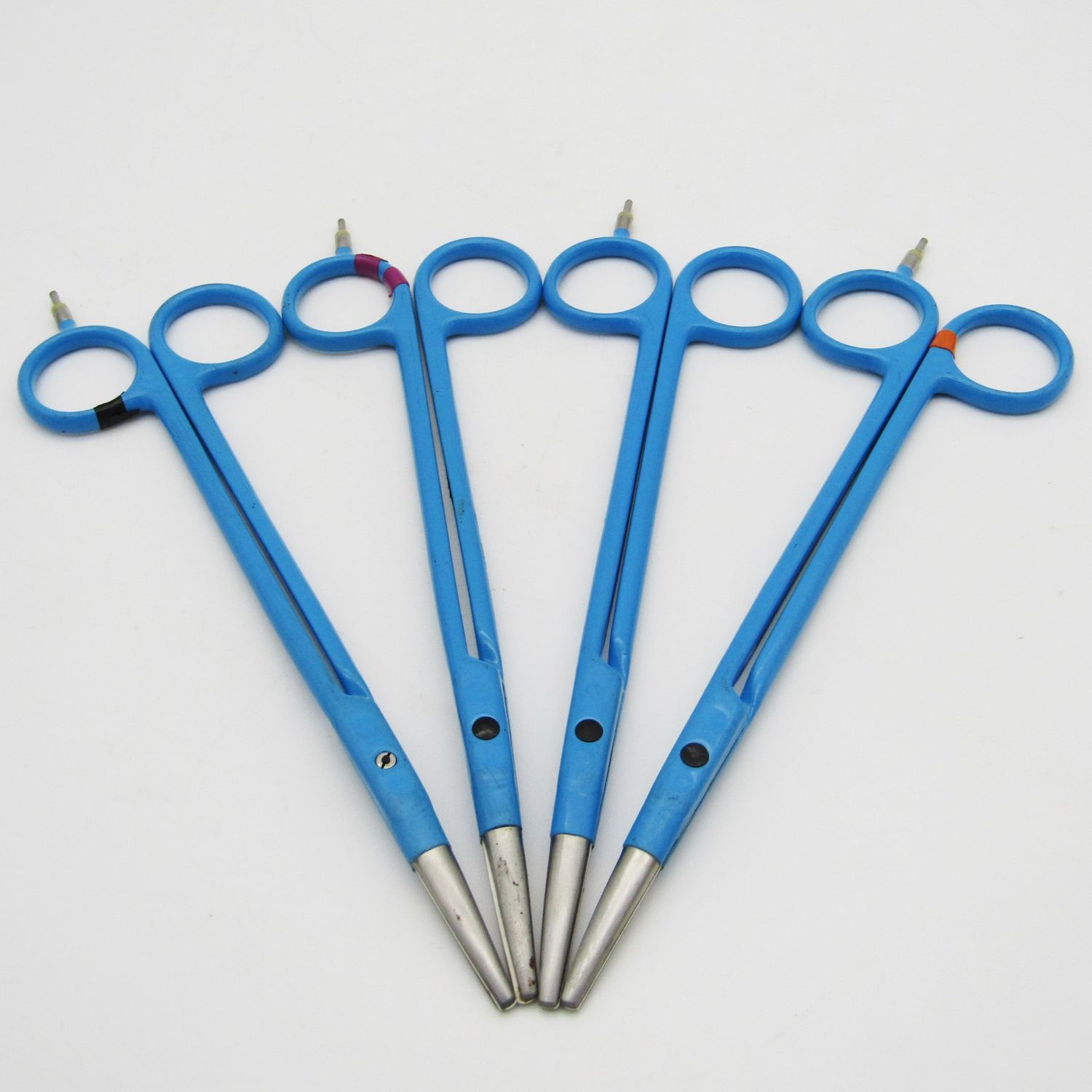 Lot of 4 coagulation scissors used by doctors