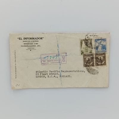 Registered cover sent from Mexico to London, England Nov 1946 with 4 Mexican stamps cancelled 14 November 1946 with 4 Mexican stamps cancelled 14 November 1946 - Registered correspondence seal at the