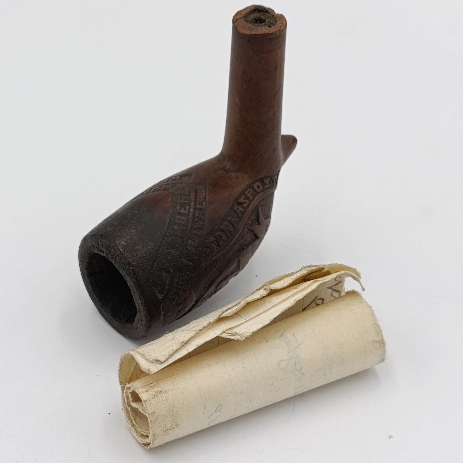 Beautiful Orange Free State carved smoking pipe bowl with letter saying it belonged to Theadore Carl Wilhelm Friedrich Alexander van Spoerken
