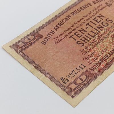 Postmus 15 April 1941 Ten shillings banknote VF+