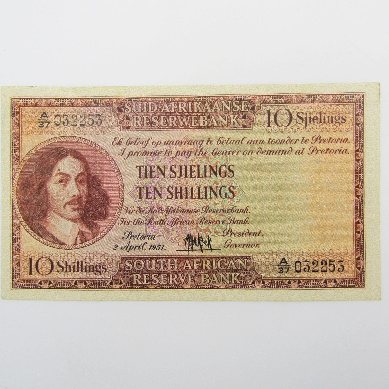 MH de Kock Ten Shillings 1951 - A/E - A37 - AU+ ( Uncirculated centre crease )