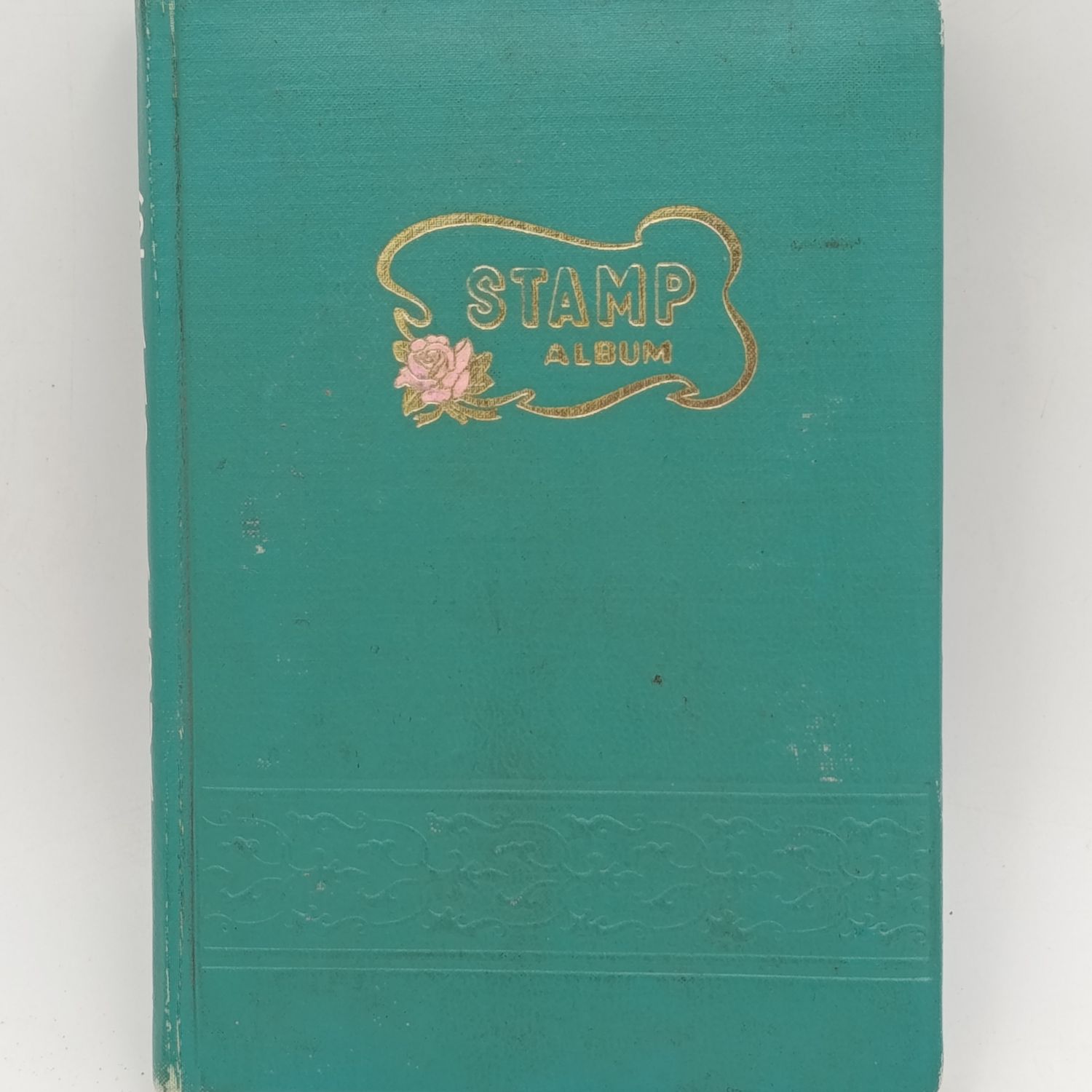 Lot of 92 mostly mint stamps with fossils &amp; minerals - in 14 page small album