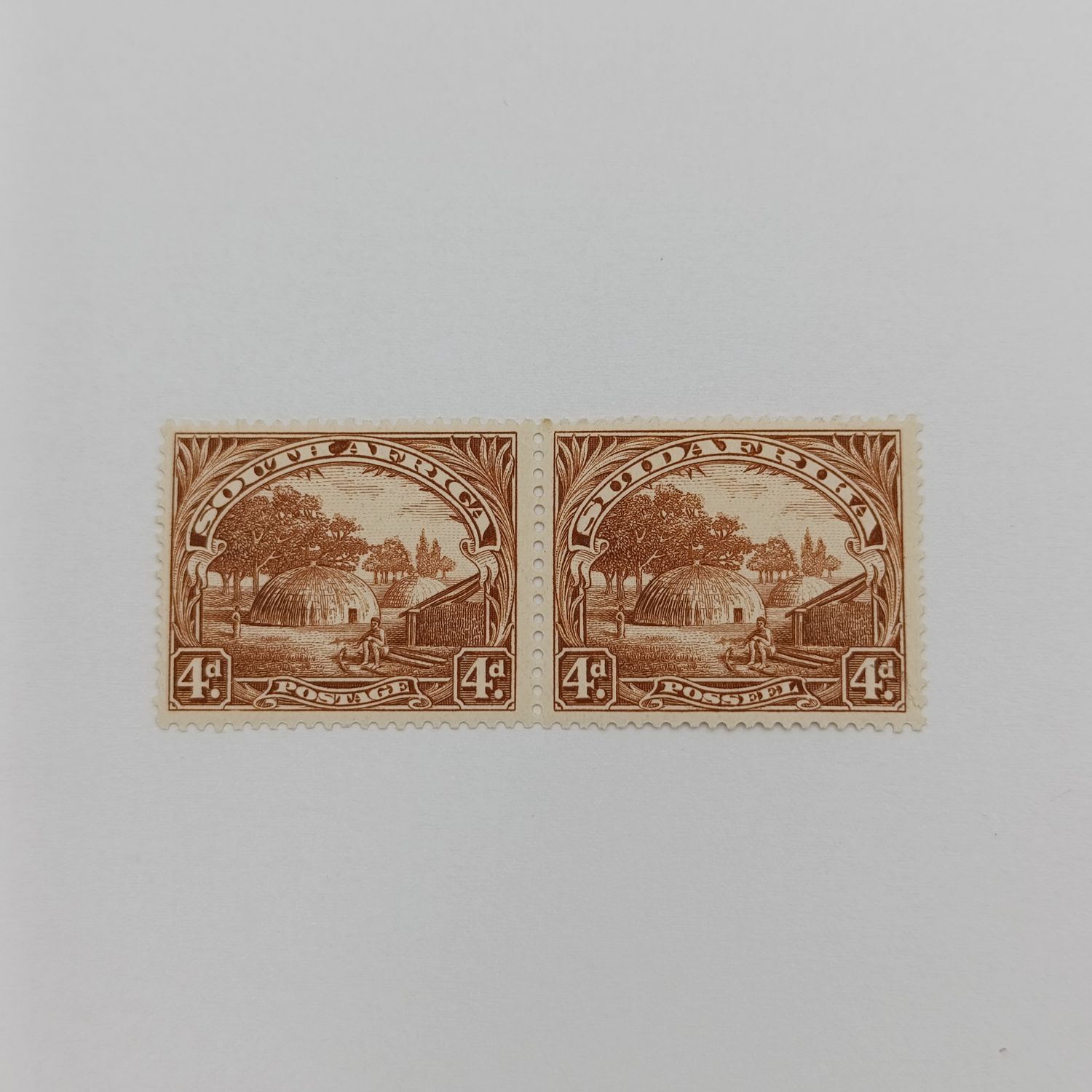 South Africa SACC 35 - Pair mint hinged - excellent copy