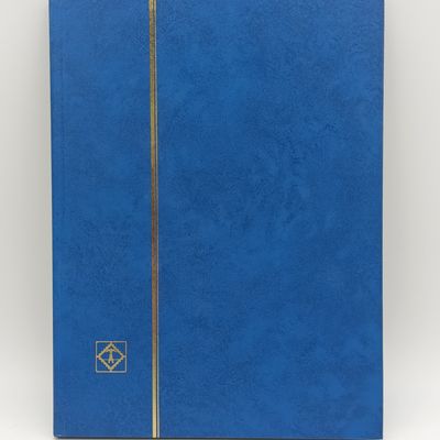 16 page excellent condition stamp album with over 500 Rhodesia mint stamps