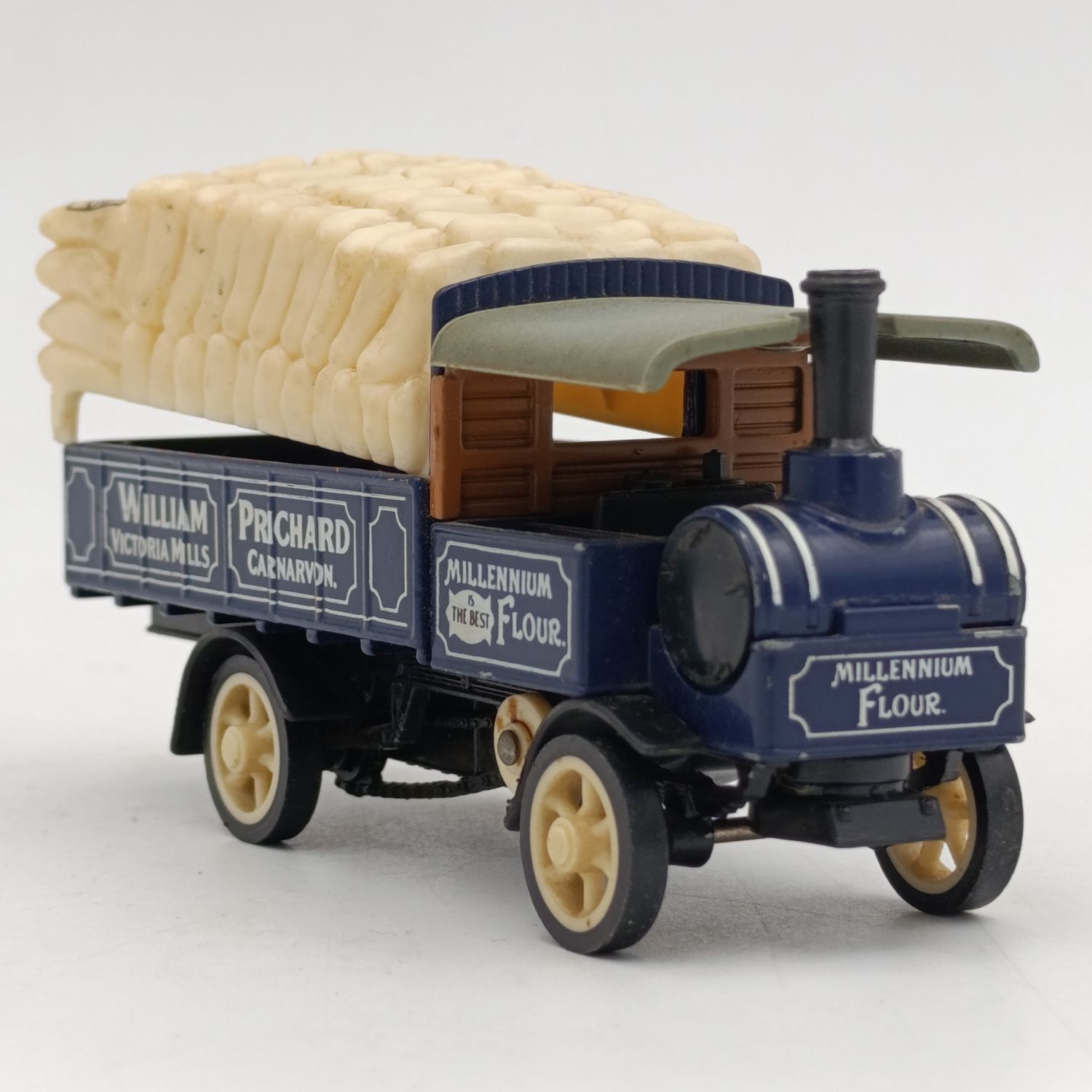 Matchbox Models of Yesteryear Y-8 Yorkshire Steam wagon die-cast model car