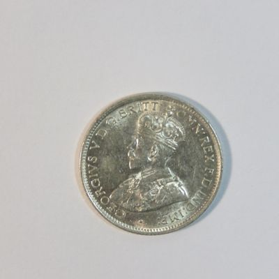 1927 Australia sixpence - Excellent coin - Book value of R2500 - VF+