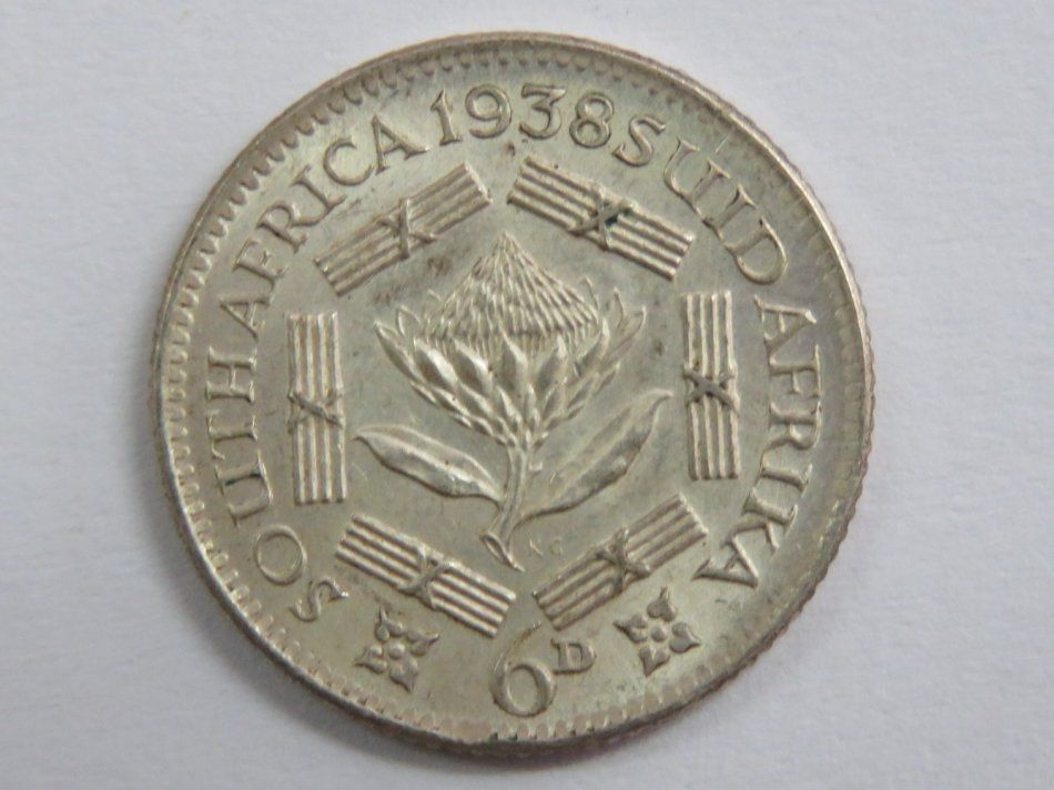 1938 Union of South African silver 6d - Uncirculated