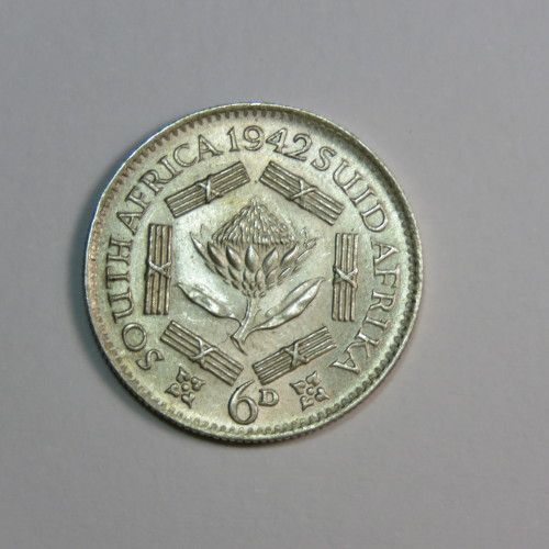 1942 SA Union 6d Sixpence uncirculated - Good enough to grade