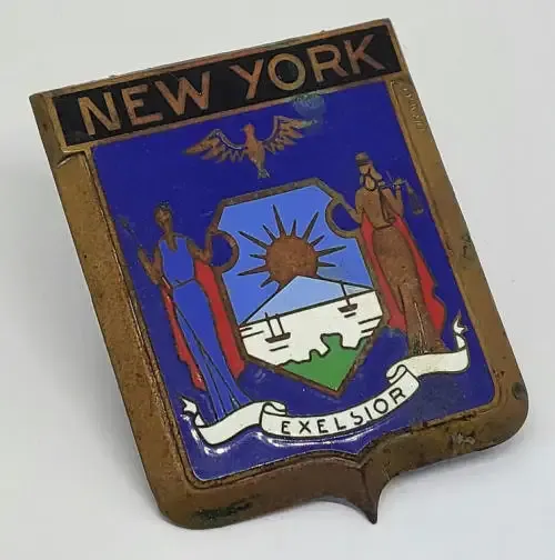 Vintage New York car grille bagde - Rarely seen - Enameled