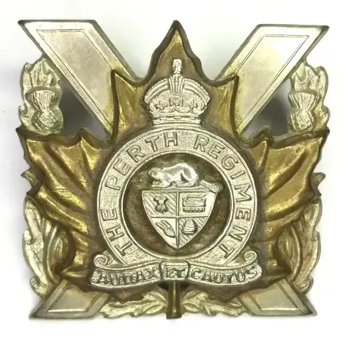 The Perth Regiment of Canada cap badge - Crown
