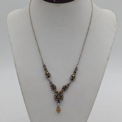 Vintage sterling silver necklace with lemon Quartz stones - weighs 12.3g - length 46.5cm
