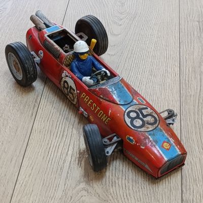 Vintage Tin Plate Lotus Ford battery operated racing car - 1 wheel missing - working