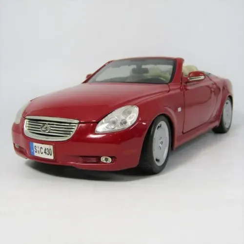 Maisto Lexus SC430 convertible model car - scale 1/18