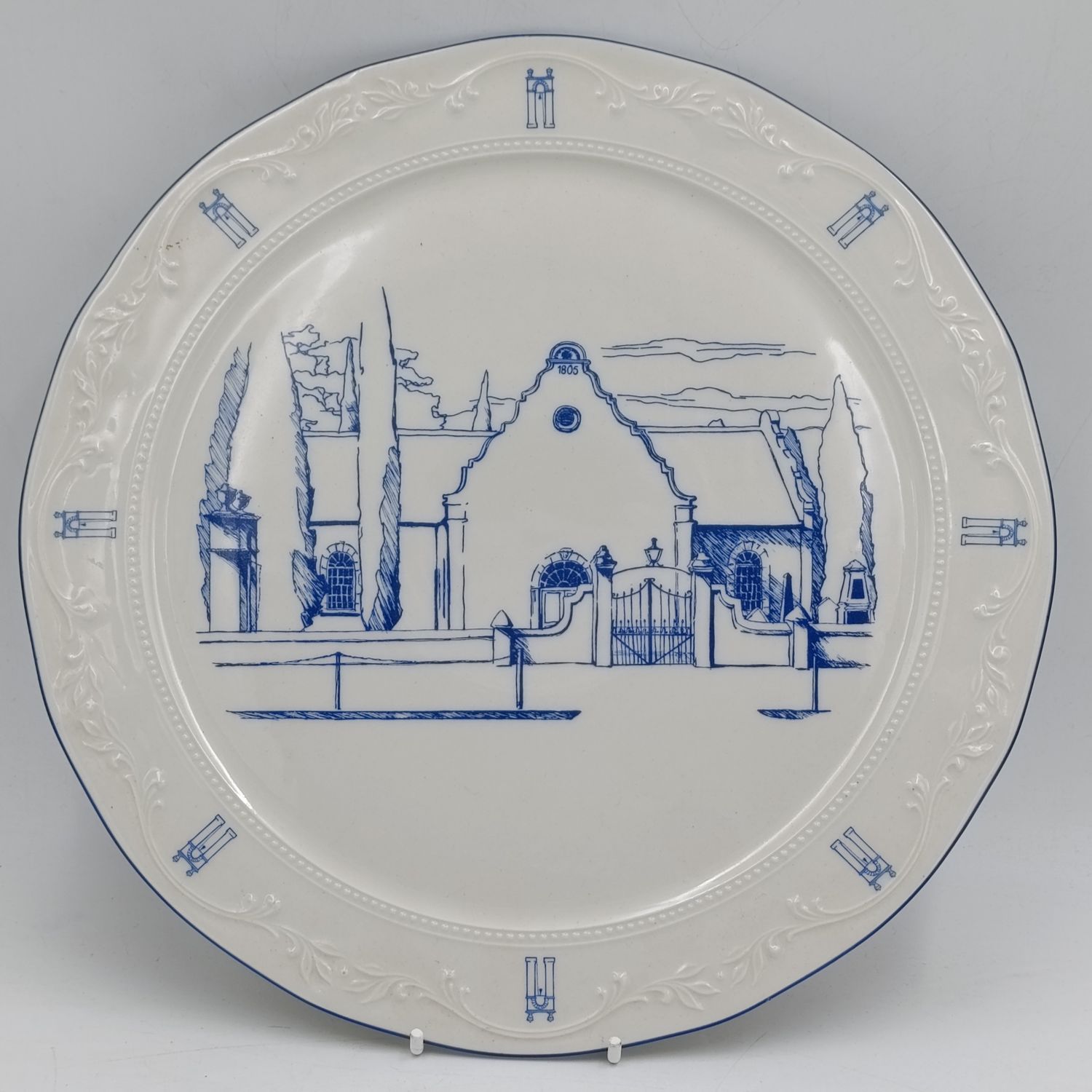 N.G Gemeente Paarl Strooidakkerk porcelain plate - No. 8 of 175 - Rare piece