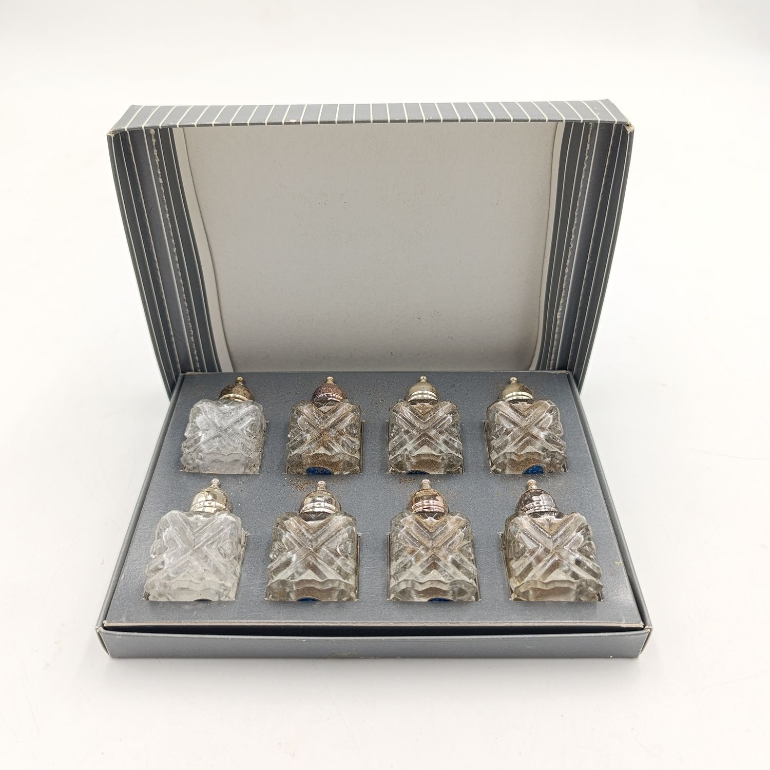 Set of 8 Glass Salt and pepper shakers in box