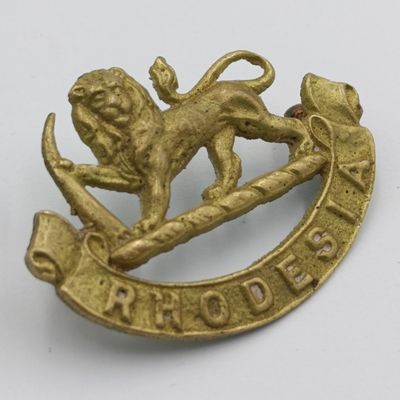 Rhodesia General service cap badge with lugs