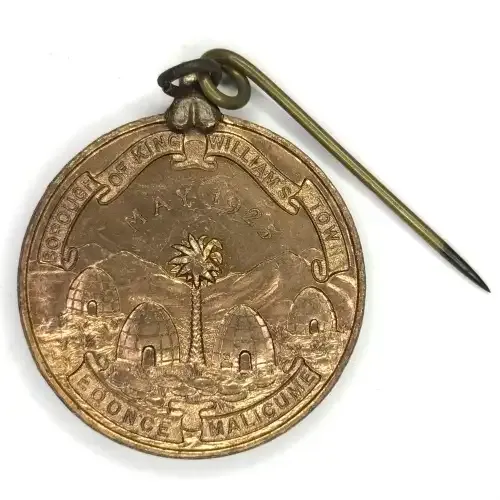1925 Prince of wales King Williams Town medallion - Scarce