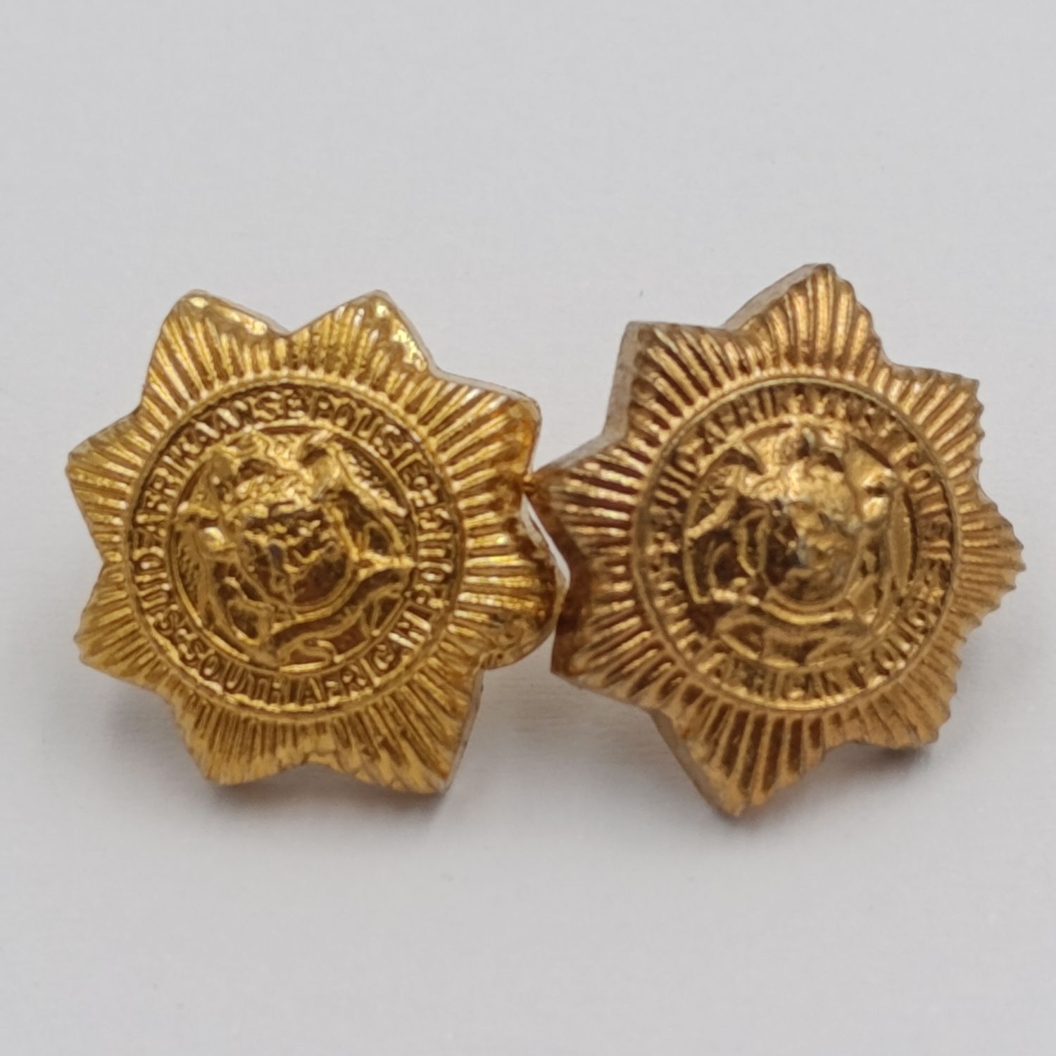 Pair of SA Police woman&#39;s collar badges - old type