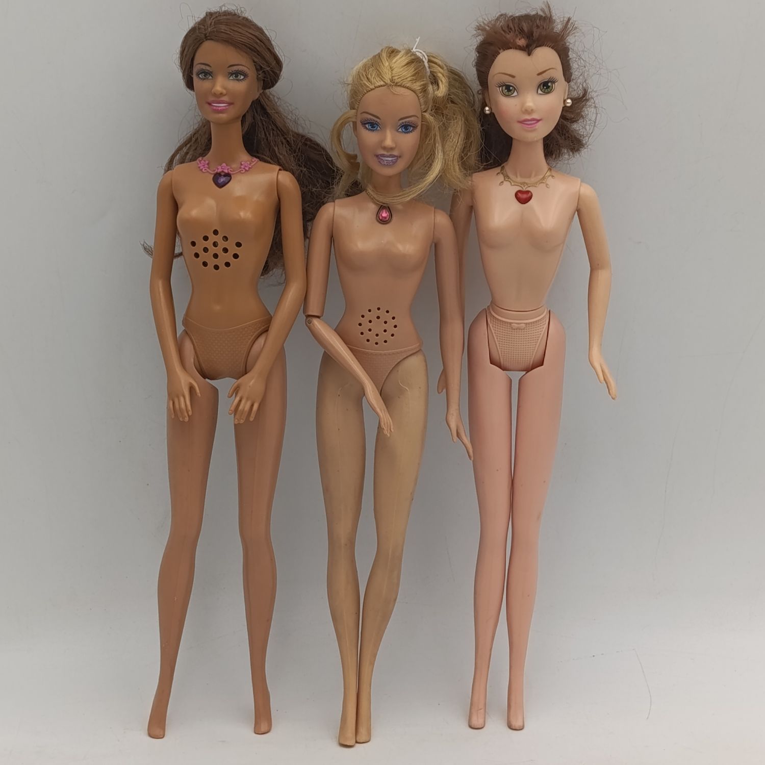Barbie and The diamond castle dolls - No outfits