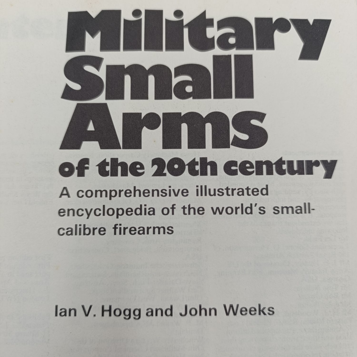 Military small arms of the 20th century Hogg &amp; weeks 1985