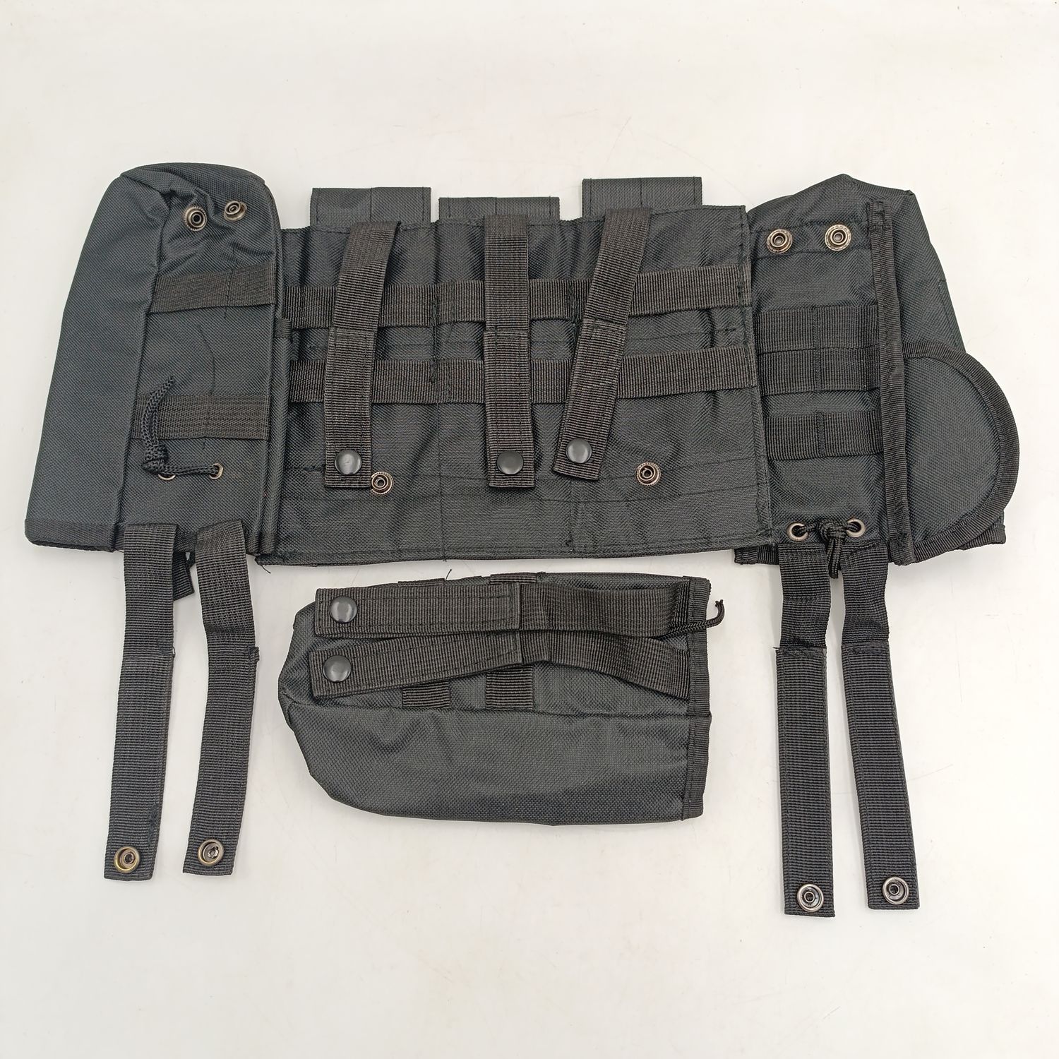 Tactical pouches with design