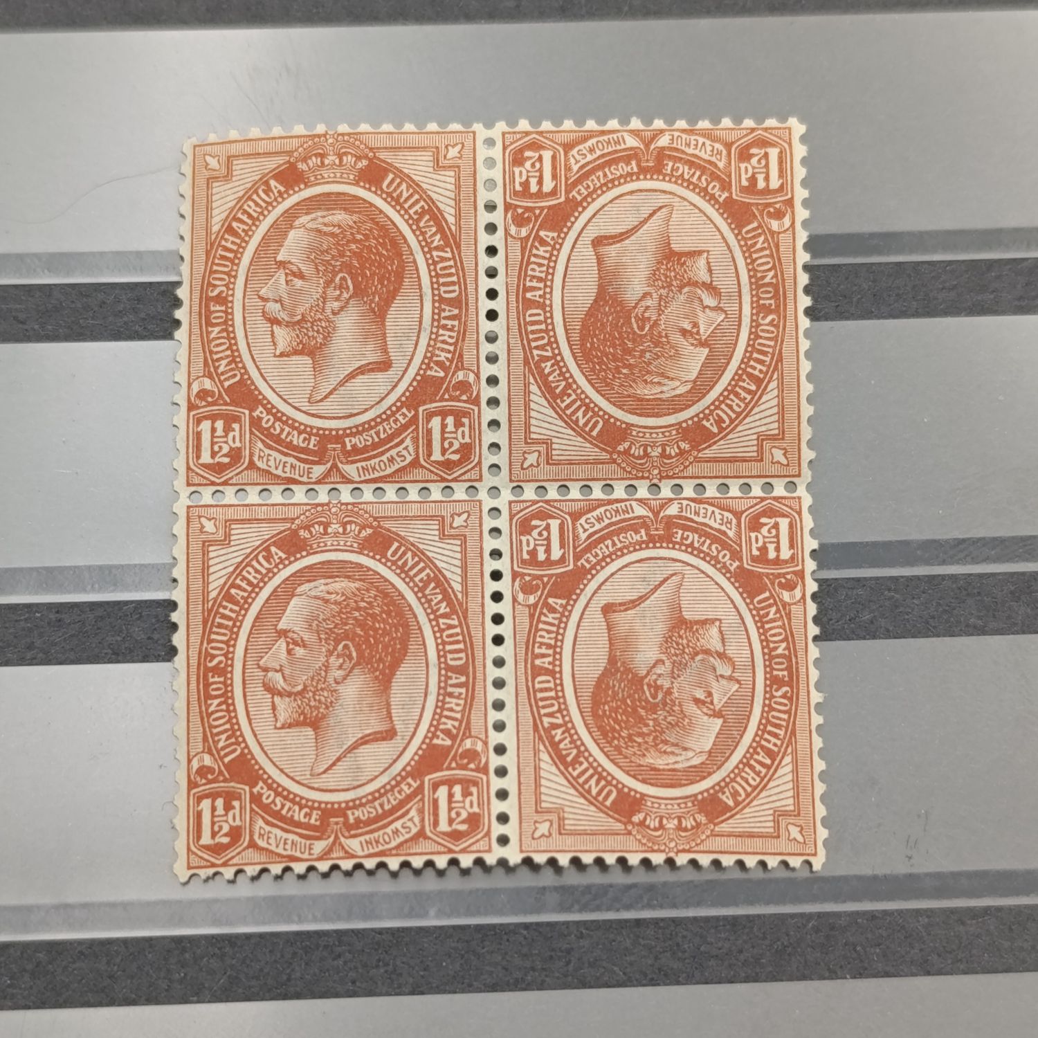 South Africa SACC 4 Tete-beche block of 4 stamps mint hinged