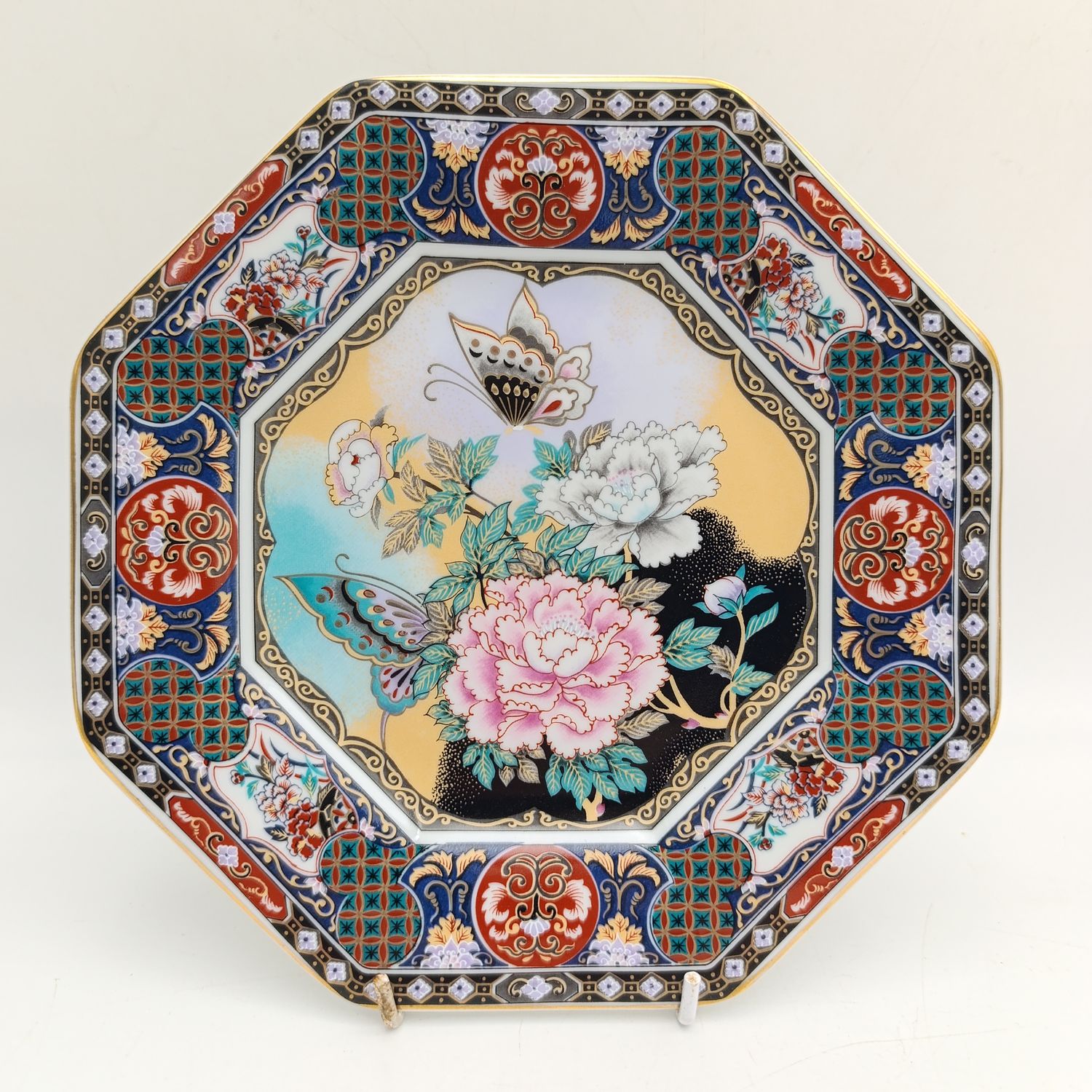 Vintage Japanese Imperial Imari porcelain plate