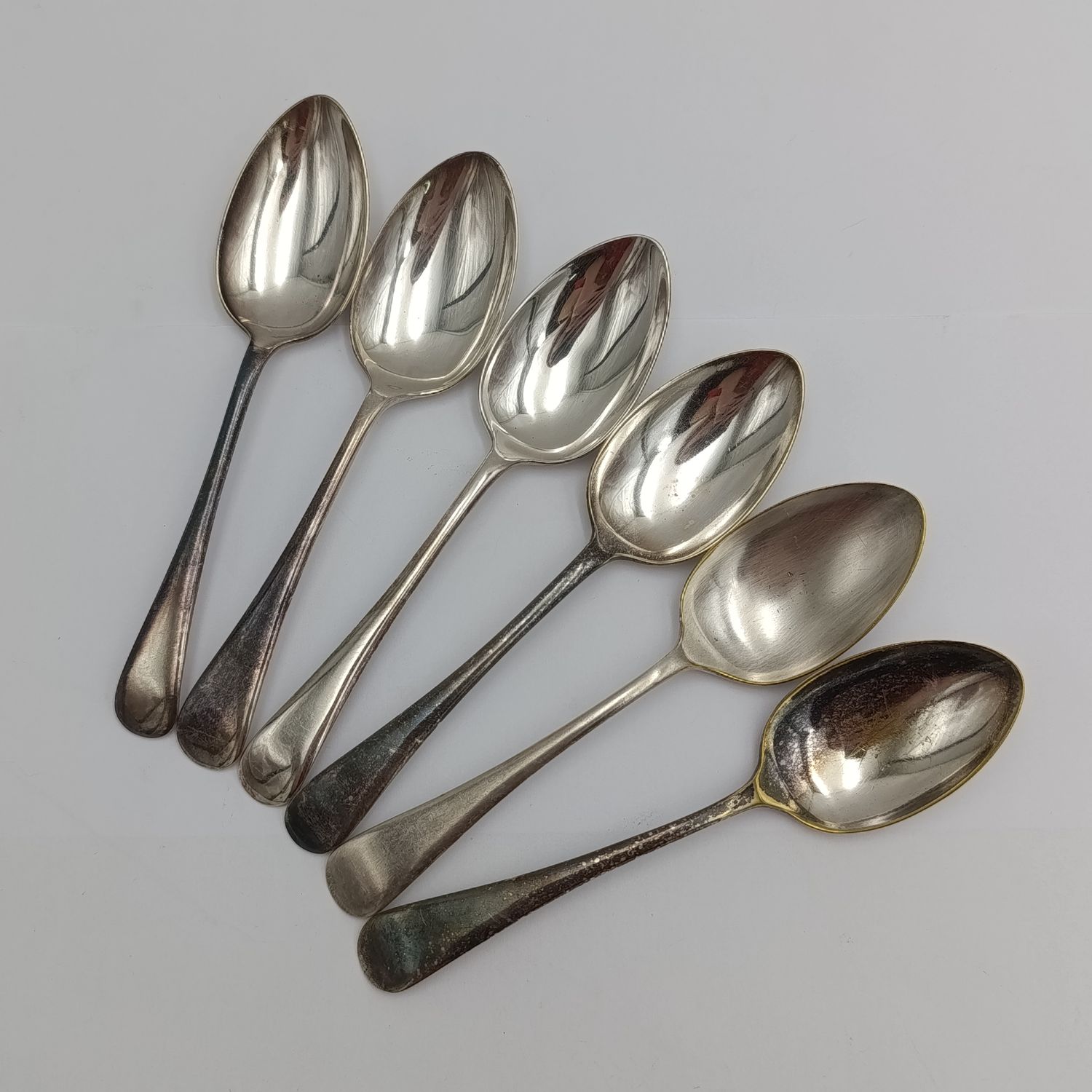 Lot of 6 x 3 dwts silverplated spoons