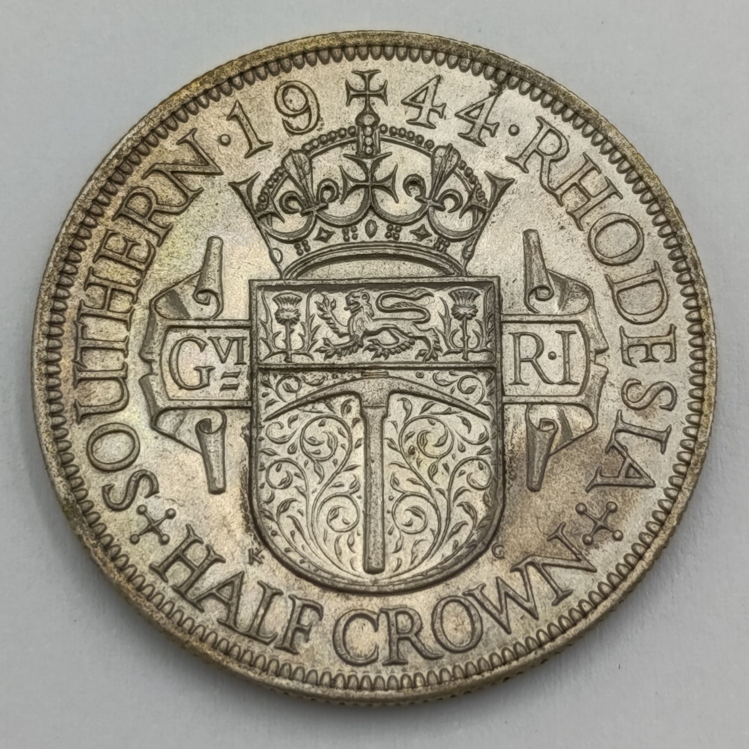 Southern Rhodesia 1944 half crown AU++