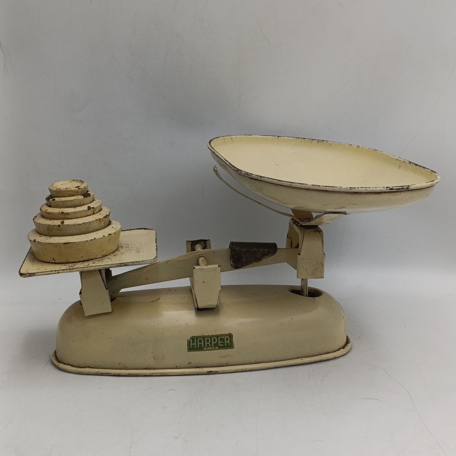 Vintage Harper balancing scale with weights