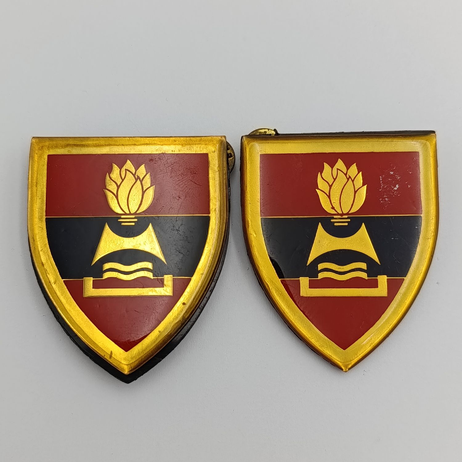 Set of SADF 2 Field Engineers regiment shoulder flashes