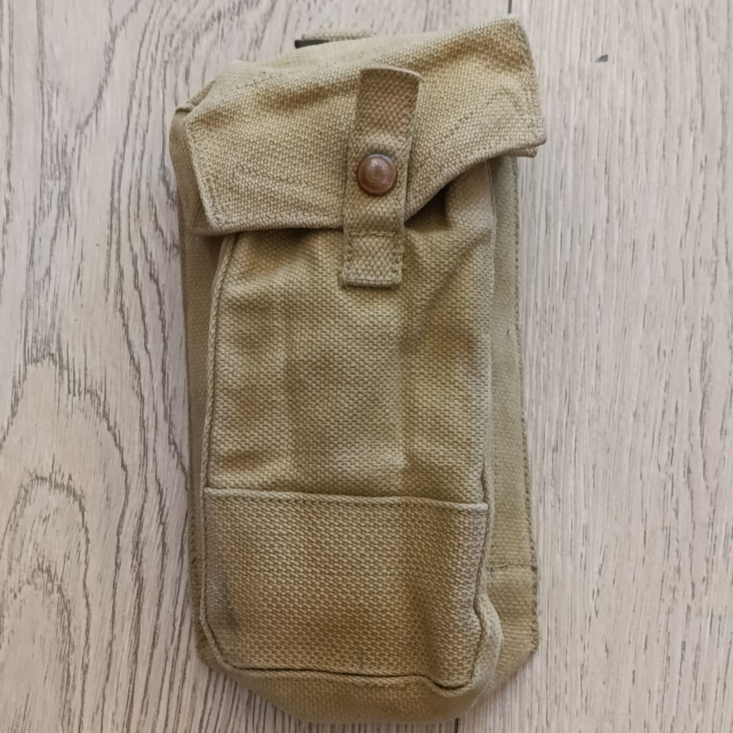 WW2 SA Union Defence Force ammo pouch