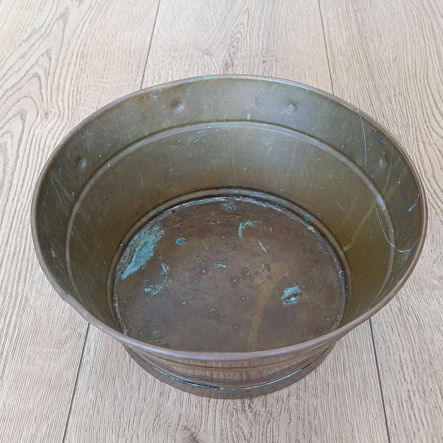 Vintage brass flower planter