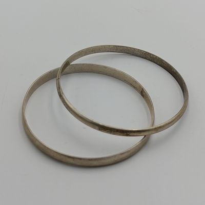 Pair of heavy sterling silver bangles 31.4g total