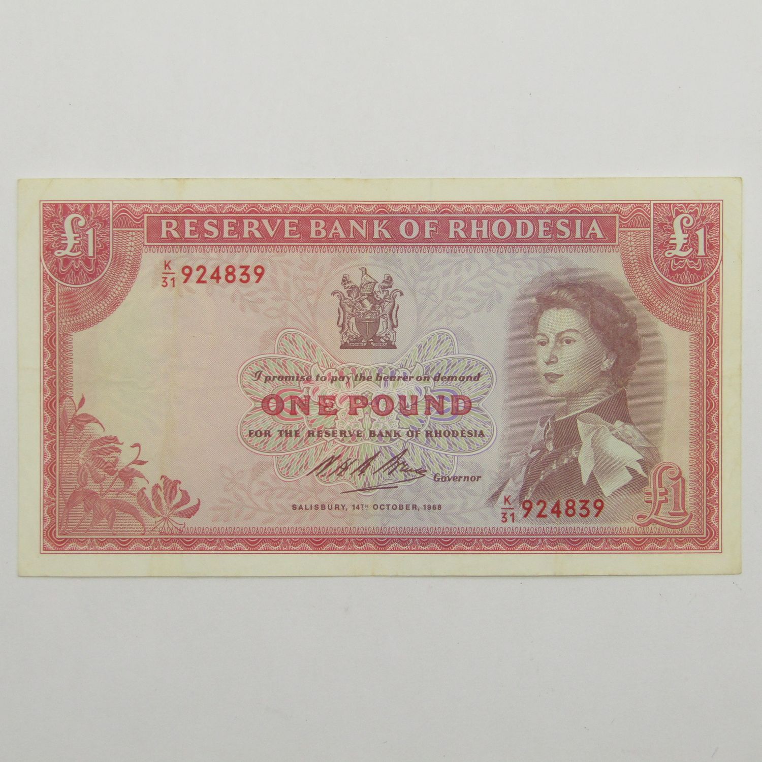 Rhodesia 14 Oct 1968 One Pound VF banknote - Pick 28d - Couple of folds