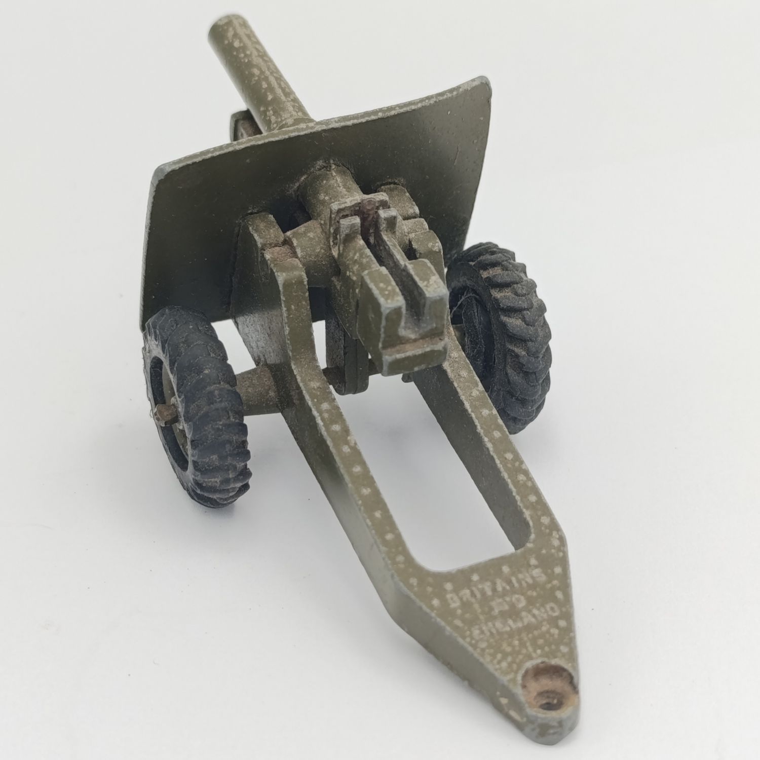 Britains Ltd 25 pounder field gun cannon