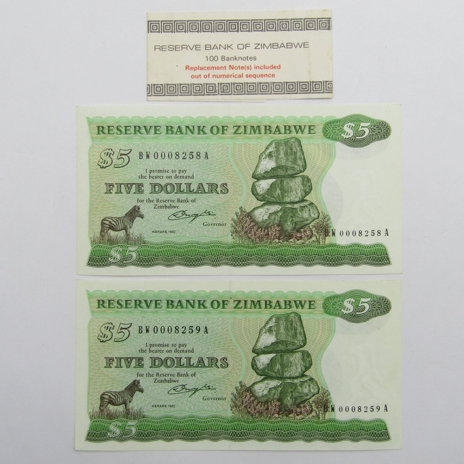 Zimbabwe Lot of 2 1980 5 Dollar uncirculated (UNC) replacement banknotes - consecutive