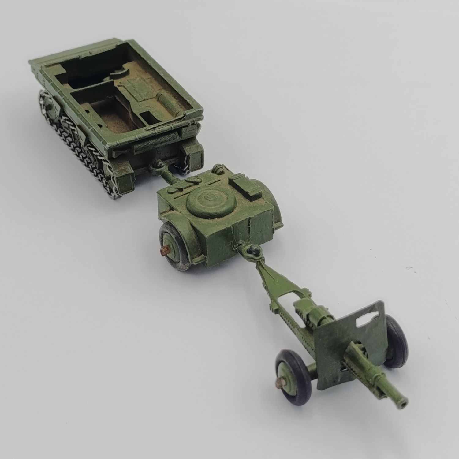 Dinky Toys #162 18-pounder quick firing field unit