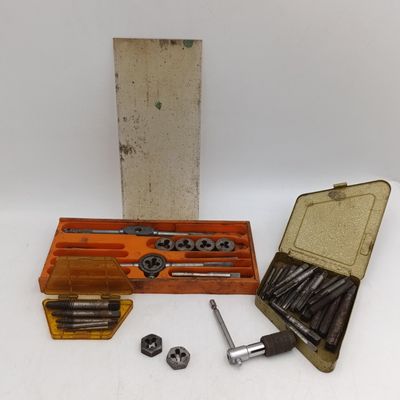 Vintage tap and die tool set