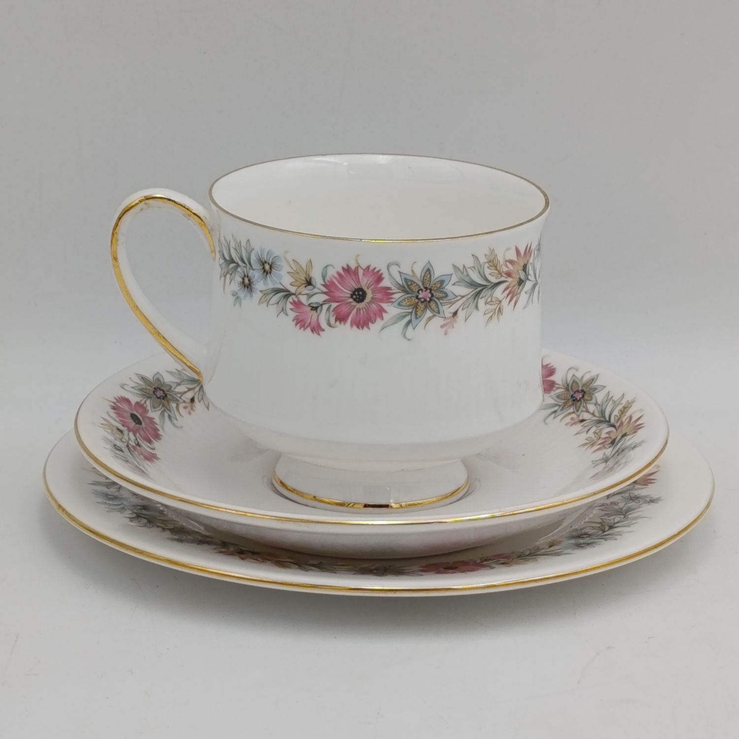 Vintage Paragon Belinda porcelain trio