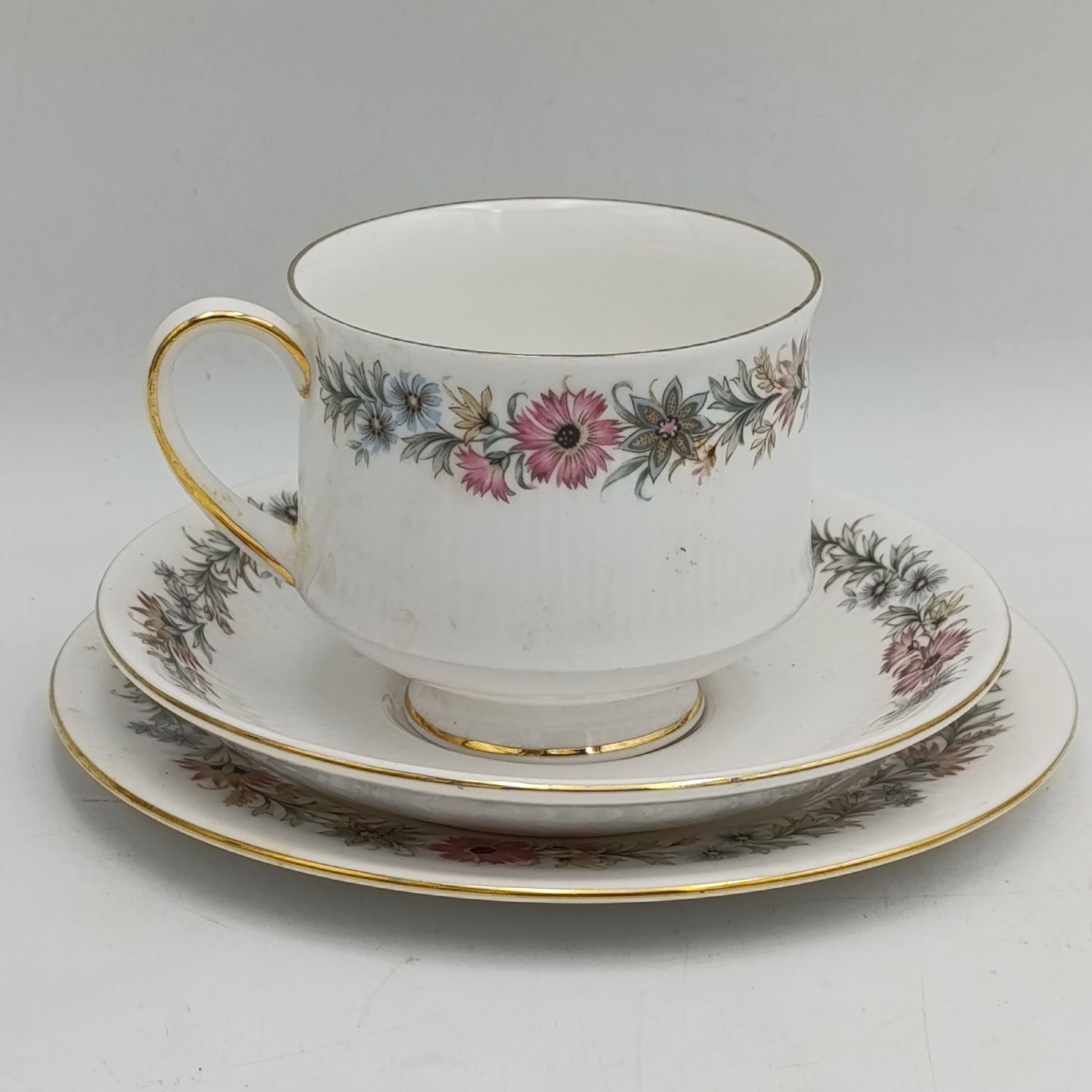 Vintage Paragon Belinda porcelain trio