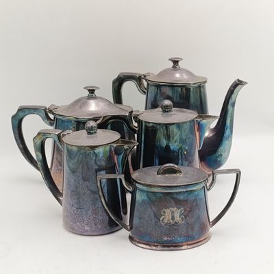 Vintage Silverplated Walker and Hall tea and coffee set - 6-piece