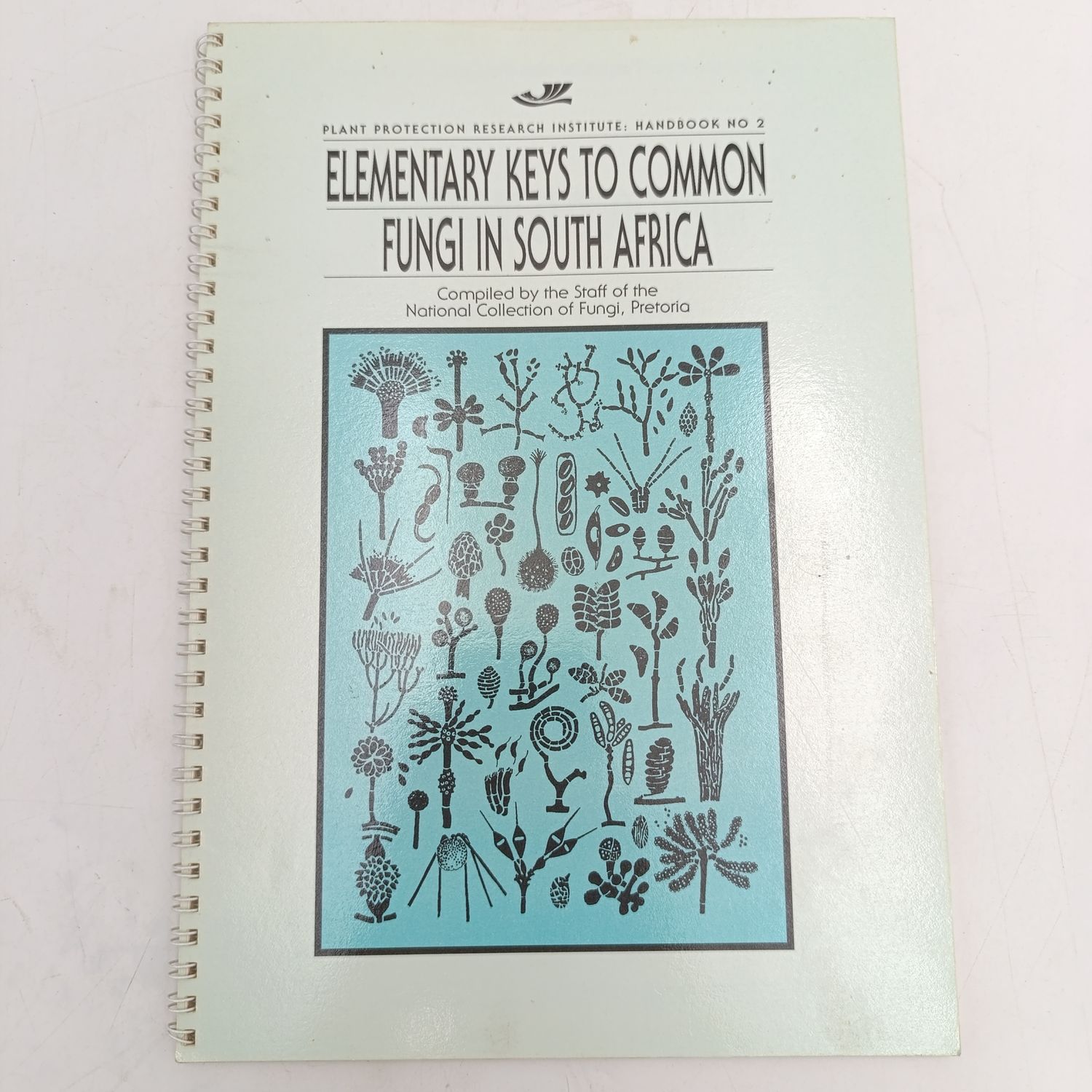 Elementary keys to common fungi in South Africa 1994 - Plant protection research institute