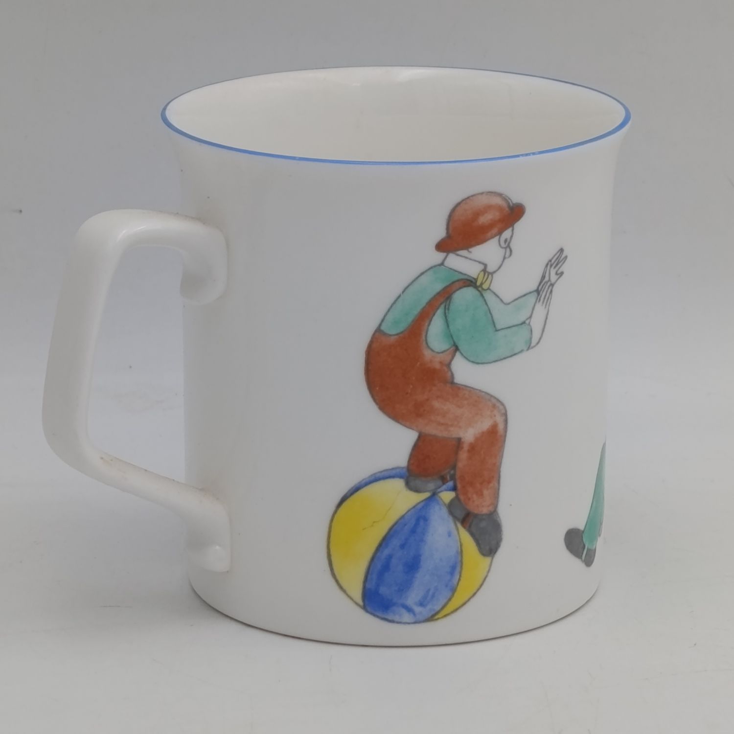 Royal Albert send in the Clowns series tricky tricksters mug